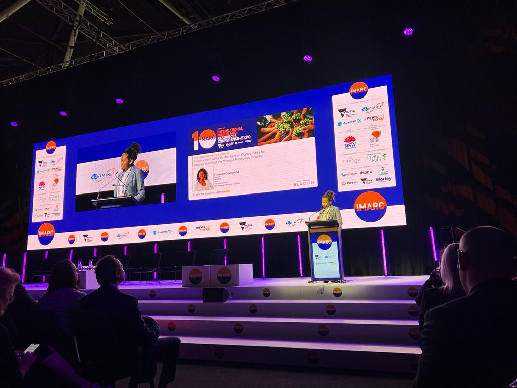 IMARC_Mining's tweet photo. Florence Drummond, Founder, IWIMRA, and, Executive Director, Development Partner Institute this morning at #IMARC The IWIMRA painting will be silent auctioned at the Gala Dinner tomorrow.
#Mining #WomeninMining #IWIMRA https://t.co/SemA7htA2H