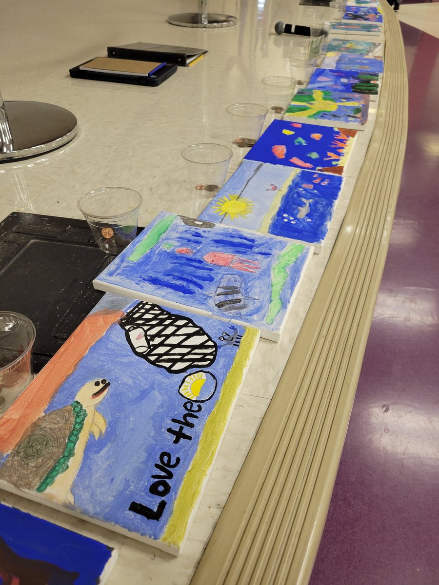 Bondgrade3's tweet photo. Coins for Conservation! After learning all about scientist, Jacques Cousteu, students painted canvases to inspire kids at our school to raise money to donate to the Cousteau Society! 🤿 🖌 @CousteauTCS https://t.co/m82yHW1vgG