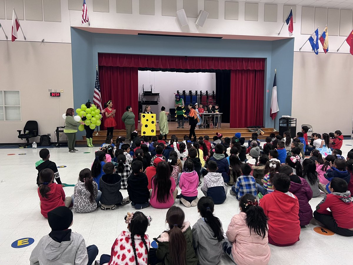 The 1st grade team had a special treat for their students today - an interactive read aloud of The Very Hungry Caterpillar! A few Space Rangers were narrating the story in English &amp; Spanish to their peers, while the teachers were acting it out! We love to see it ❤️🐛🦋