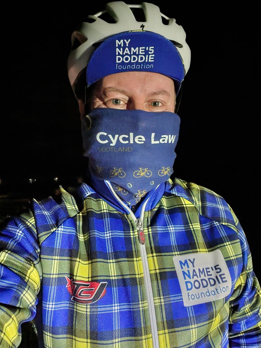 ViewFromCamera's tweet photo. Love cycling.
Love cycling at night.
Love #exposurelights 
Love my @RidgebackBikes tourer.

#cycling #lovecycling #cyclinglife #cyclinglove #cyclingshots #cyclingfreedom #cyclingatnight  #exposurelights #ridgebackbikes #thecyclejersey #myname5doddiefoundation #cyclelawscotland https://t.co/PlpewHiZ2d