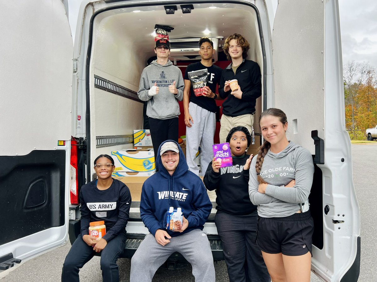 Heart Monroe (@heartformonroe) on Twitter photo We LOVE partnering with #FoodForFamiliesNC & the #CCG on the #PawProvisions free store located on the <a href="/WingateUniv/">Wingate University</a> campus! Today we dropped off a van full of food, protein powder, ice cream, snacks & more just in time for this afternoon’s shopping day!
🧡
#goBulldogs #endhunger We LOVE partnering with #FoodForFamiliesNC & the #CCG on the #PawProvisions free store located on the <a href="/WingateUniv/">Wingate University</a> campus! Today we dropped off a van full of food, protein powder, ice cream, snacks & more just in time for this afternoon’s shopping day!
🧡
#goBulldogs #endhunger