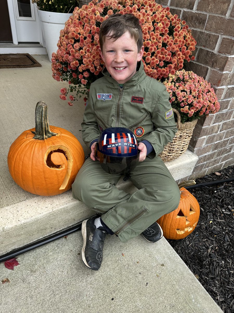 AJ4dice's tweet photo. Happy #Halloween and 9th birthday to our Jack @FordiceKids #HalloweenBirthday https://t.co/x8aaLR6qyF