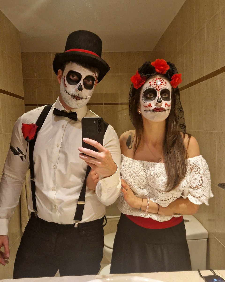 Cade_YT's tweet photo. 💀⚘️ https://t.co/Uw5rTVi9Jw