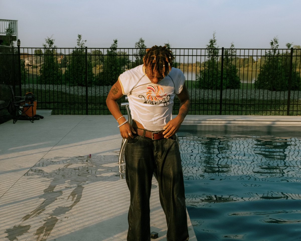 dreamerisioma's tweet image. live love surf