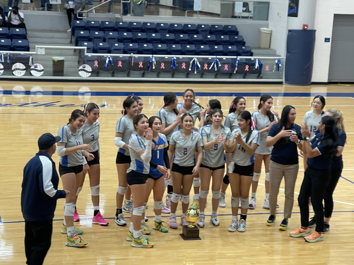 EastwoodSports's tweet photo. Bi-District Champs!!!! https://t.co/lWqeDlwT5K