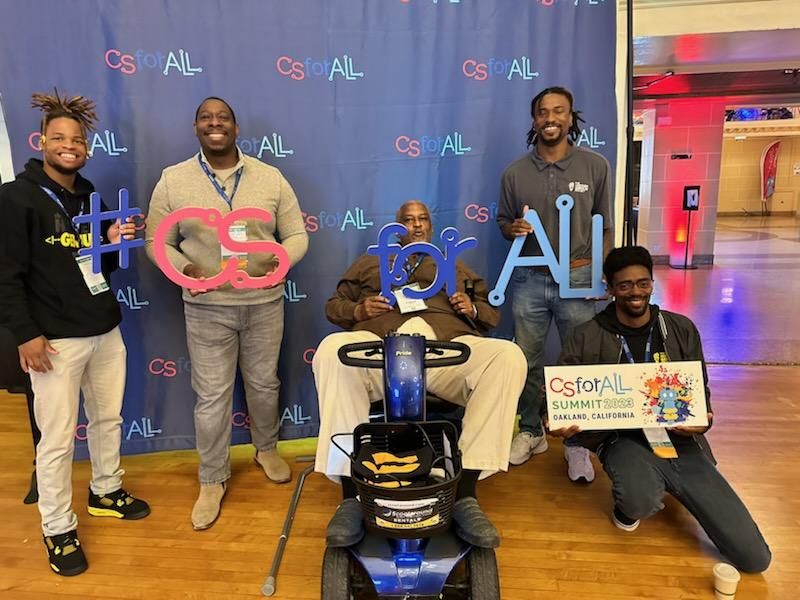 HiddenGeniusPro's tweet image. Computer science education is where it’s at!🙌🏿 Special thanks to @KaporCenter @CSforALL for hosting such an inspiring summit focused on #techequity, #dataethics, and emerging STEAM career pathways for youth and communities of color.

#csforall #TheHiddenGeniusProject