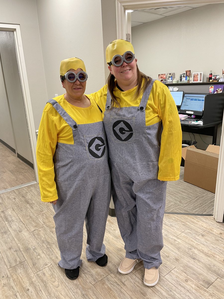 mybrandability's tweet photo. Happy Halloween everyone! We are excited to show off our #Creativity and #Unity as we celebrate and enjoy some food and fellowship together today!

#ScarboroughSpecialties #Halloween #Costumes #FunAtWork https://t.co/UnYPE9TXHA