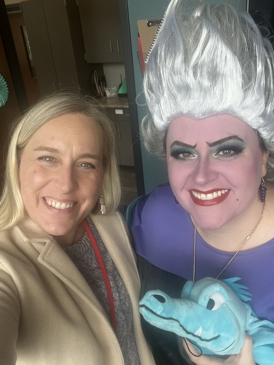 CFJillWhite's tweet photo. Lions and Tigers and Bears, Oh My! Loved seeing all of the kids (and principals!) dressed up @CF_schools today. P.S. did you know that Ursula is also an expert wig stylist? #everystudenteveryday https://t.co/SGTyqmK8PM