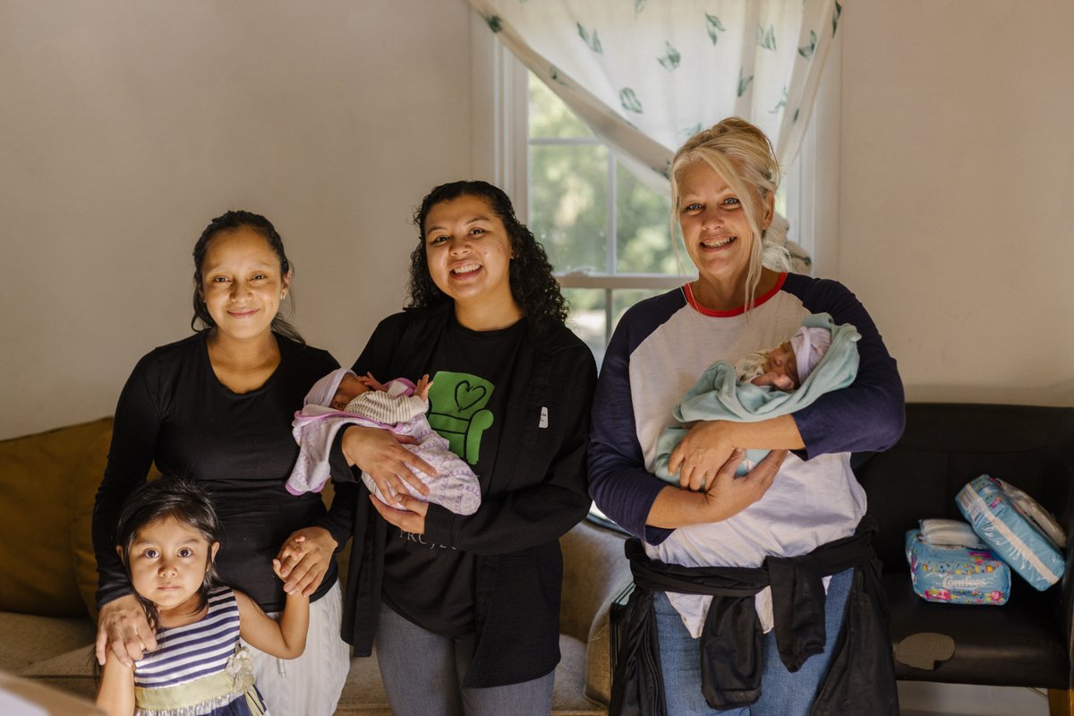Thanks to the $30k matching grant made possible by our friends at the 4 others Foundation, all donations to our Sweeter Dreams program made by the end of today will have double the impact.

Can we count on you to #DoGoodWithGreenChair?

DONATE HERE: bit.ly/3uSFua9