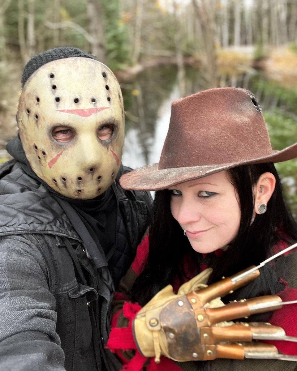 RevenantFX's tweet photo. 🎃🍬💀No Costume No Candy!💀😜🎃

#HappyHalloween #Halloween #HalloweenLove #Costumes #FreddyKruger #JasonVoorhees #FreddyvsJason #Horror #Horrorlovers #chchchahahah #NeverSleepAgain https://t.co/cdiyG12doz