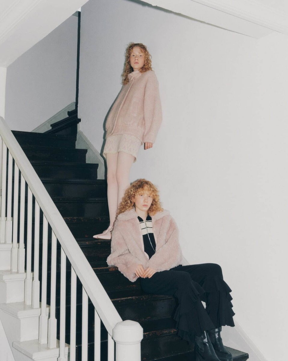 kendam_com's tweet image. FURFUR Pre-Fall 2023 collection lookbook kendam.com/news/lookbooks…

#FURFUR #PreFall2023 #Lookbooks #Fashion #Kendam