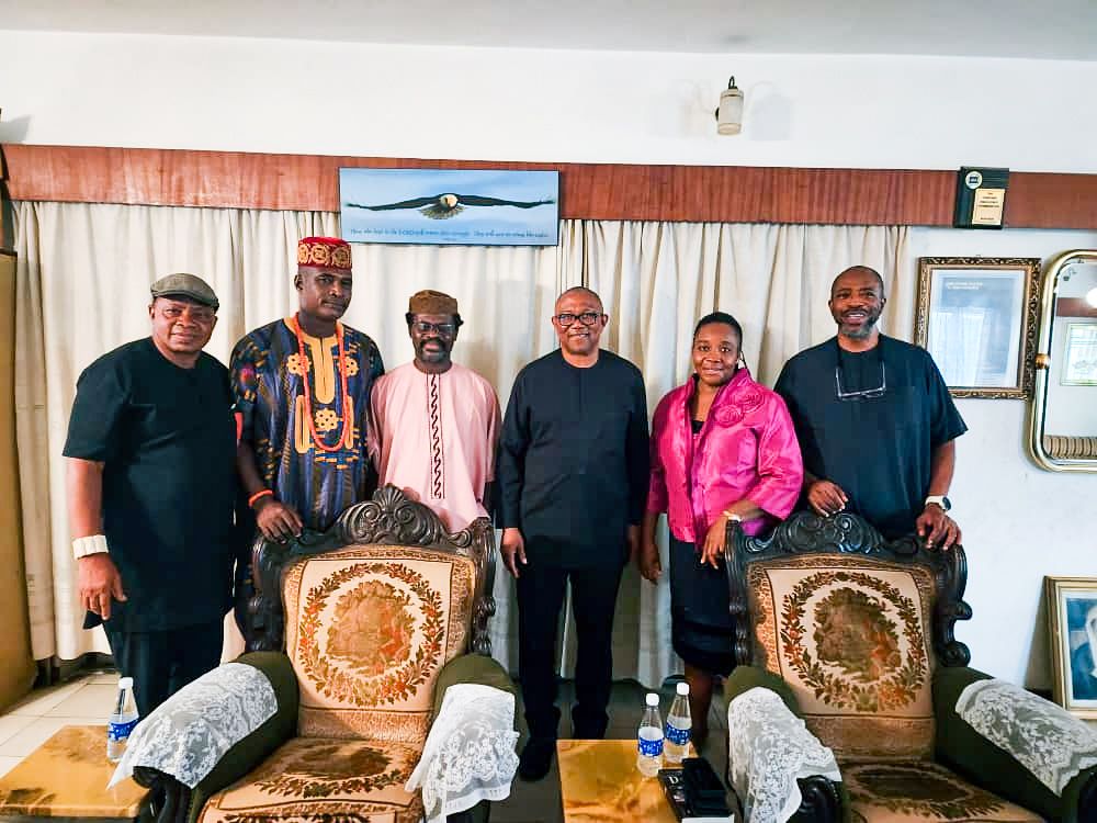 PeterObi's tweet photo. Today, I was at the home of the late respected jurist, Prof Ben Nwabueze to console the family. I held Late Prof Ben Nwabueze, SAN, in deep esteem being such a father figure to me and a very highly respected Nigerian patriot. https://t.co/MvDJM9v3ME