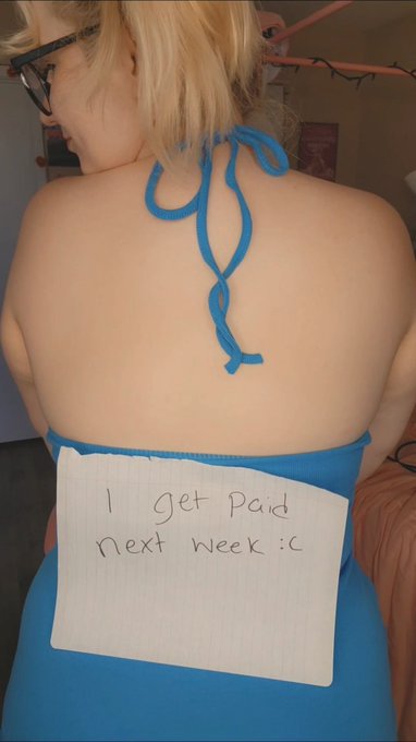 Happy Halloween to all the gorgeous SWs in my life 💕 https://t.co/rXlKvp68UC