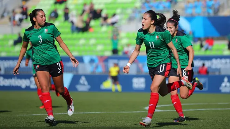 La Selección Mexicana Femenil avanza a la Final de los Juegos Panamericanos ⚽️🇲🇽 tudn.com/futbol/mexico/… #Panamericanos | #Santiago2023 | #Mexico