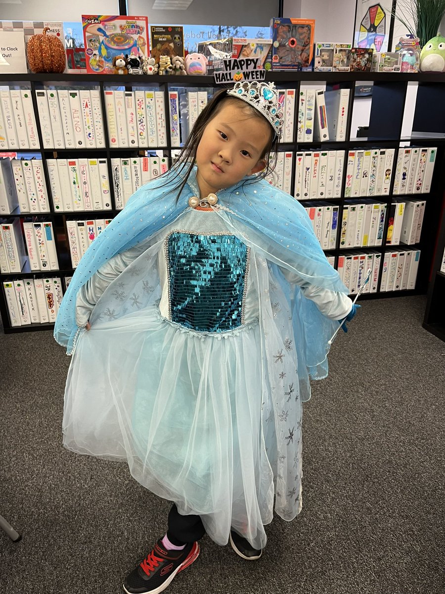 MathnasiumGN's tweet image. Happy Halloween!  Some of our students fit in time for math and trick or treating!  We hope everyone has a safe and fun-filled holiday! #mathnasiumgreatneck #greatneckbiz #Halloween2023 #greatneckny