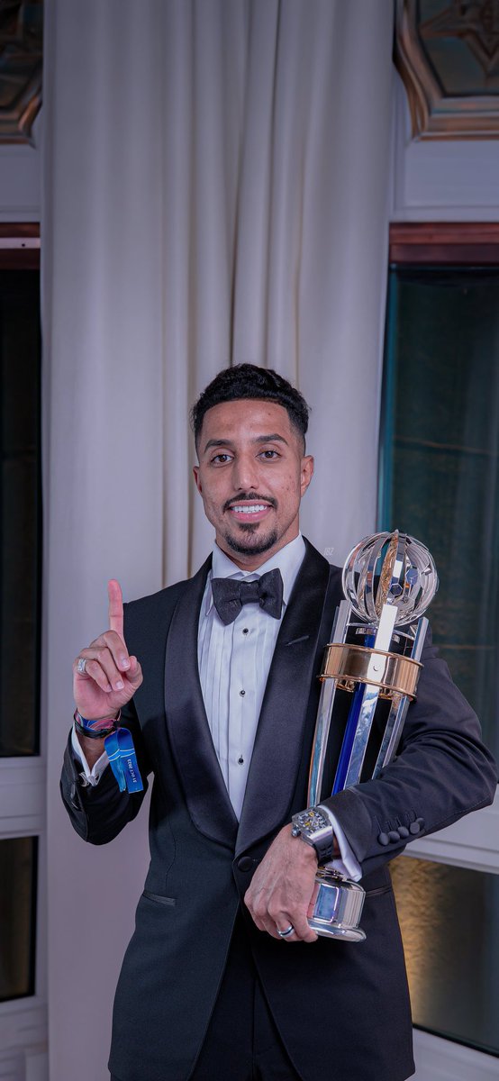 الأفضل بالقاره

مستحقه والمفترض أكثر من مره متوج بها سالم

💙