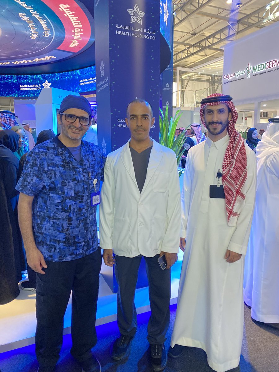 AbdulrhamanBin's tweet photo. مقتطفات من فعاليات #ملتقى_الصحة_العالمي 
حظيت بمقابلة نخبة من قيادات التحول الصحي في المملكة من كافة الجهات الحكومية و الخاصة
شاركنا نحن #تجمع_الاحساء_الصحي نجاحنا في تنفيذ مشروع #نموذج_الرعاية_الصحي_الجديد الذي يهدف الى تفعيل مسارات الرعاية العاجلة،مسار الرعاية المزمنه, https://t.co/No6a9bm0OA