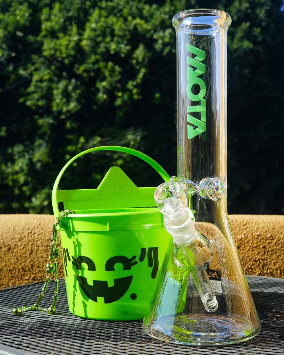 MOTA Glass tweet media