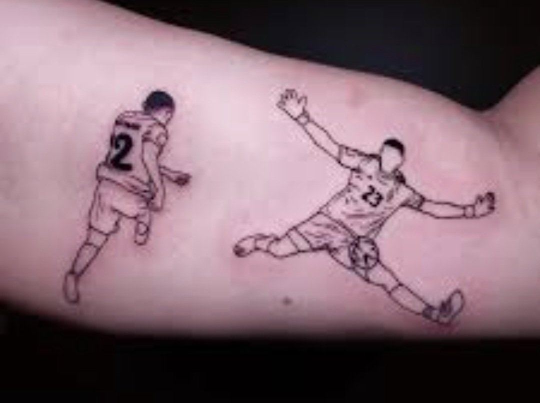 alanmarianof's tweet photo. @dataref_ar @ESPNFutbolChile A vos que te gusta tatuarte goles errados, acá te dejo un modelito https://t.co/PL7cCTtWEE