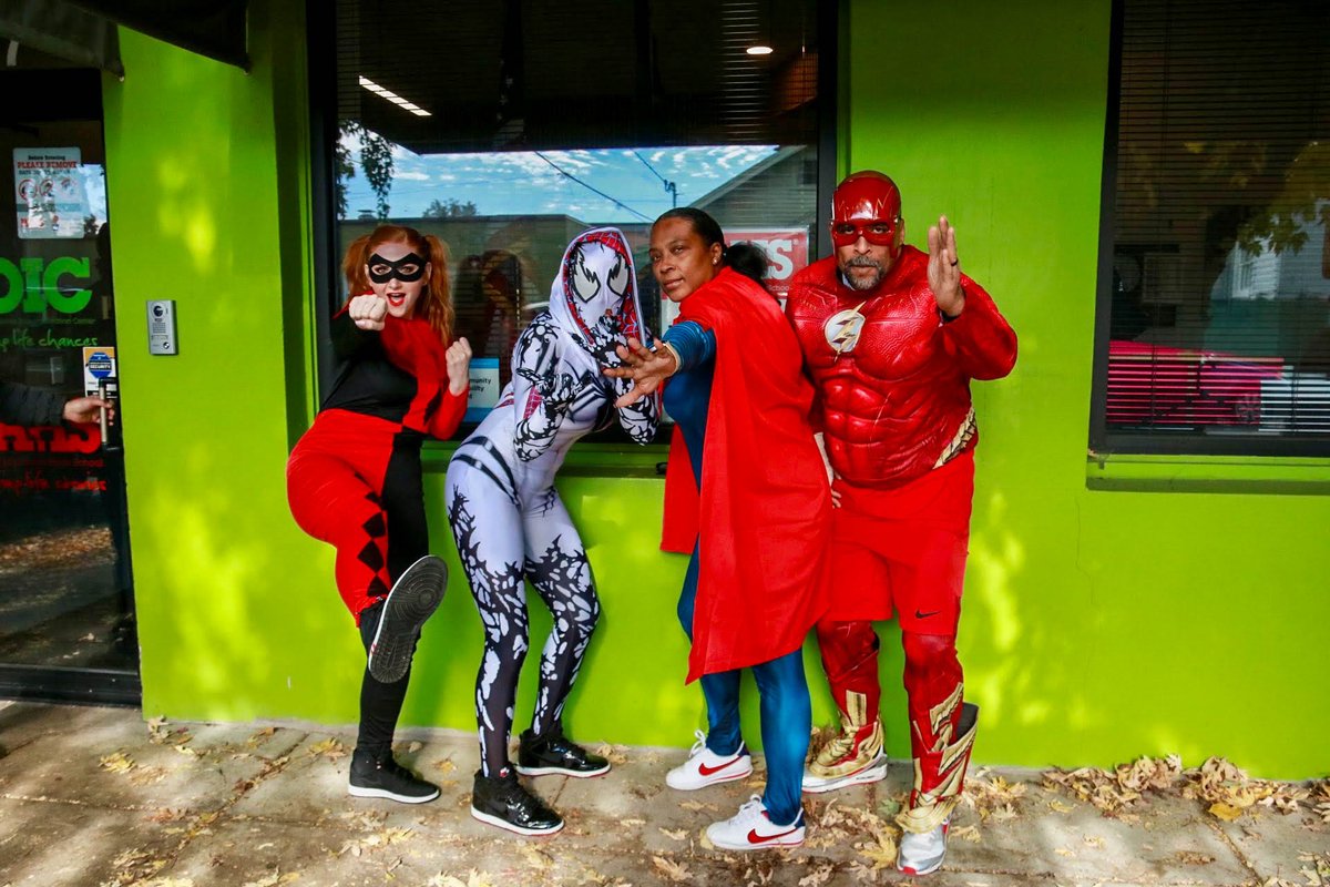 Spooky celebrations at Rosemary Anderson schools as staff and students partake in Halloween festivities! If you're stepping out for the holiday tonight, remember to stay safe and enjoy every spooky moment! 🍂 🎃 #HappyHalloween #SpiritWeekFun #RosemaryAnderson