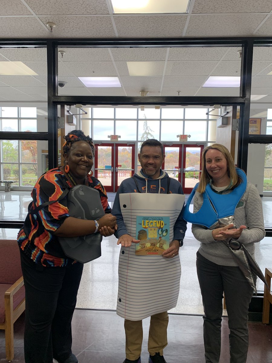 Chelsea Lee tweet media