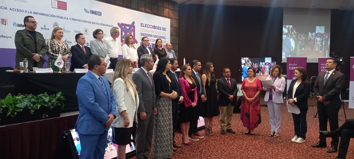 En el marco de la elección de coordinaciones del Sistema Nacional de Transparencia que se realiza en la la ciudad de Morelia, Michoacán, el Comisionado Presidente del ITAIGro, el M.D. <a href="/RobertoNavaC_/">Roberto Nava Castro</a> , tomó protesta como Coordinador de la <a href="/CapacitacionSNT/">Comisión de Capacitación, Educación y Cultura</a>