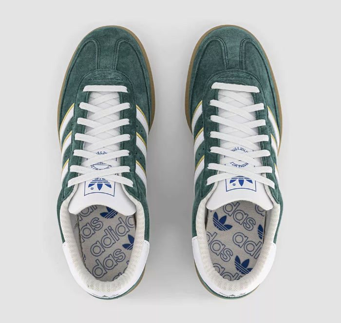 SOLELINKS's tweet photo. Ad: Dropping in 15mins
adidas Hand 2

Semi Lucid Blue Core
OS:https://t.co/bzvio38egt
Afew:https://t.co/MQUGkR7onP
AG:https://t.co/yadMXToqls
43e:https://t.co/Wki119GEQ1
BSTN:https://t.co/RwNKQmiR0M

Collegiate Green
OS:https://t.co/xu9i826CkM
Afew:https://t.co/ZRDZvl6zqS
AG:https://t.co/5pD1aAQYd2
43e:https://t.co/R35UoBHC00
BSTN:https://t.co/r7mEj368D6