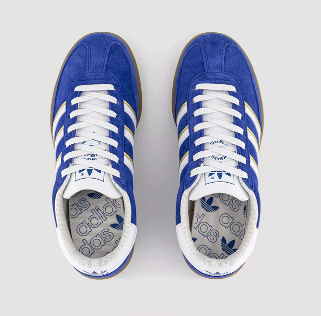 SOLELINKS's tweet photo. Ad: Dropping in 15mins
adidas Hand 2

Semi Lucid Blue Core
OS:https://t.co/bzvio38egt
Afew:https://t.co/MQUGkR7onP
AG:https://t.co/yadMXToqls
43e:https://t.co/Wki119GEQ1
BSTN:https://t.co/RwNKQmiR0M

Collegiate Green
OS:https://t.co/xu9i826CkM
Afew:https://t.co/ZRDZvl6zqS
AG:https://t.co/5pD1aAQYd2
43e:https://t.co/R35UoBHC00
BSTN:https://t.co/r7mEj368D6