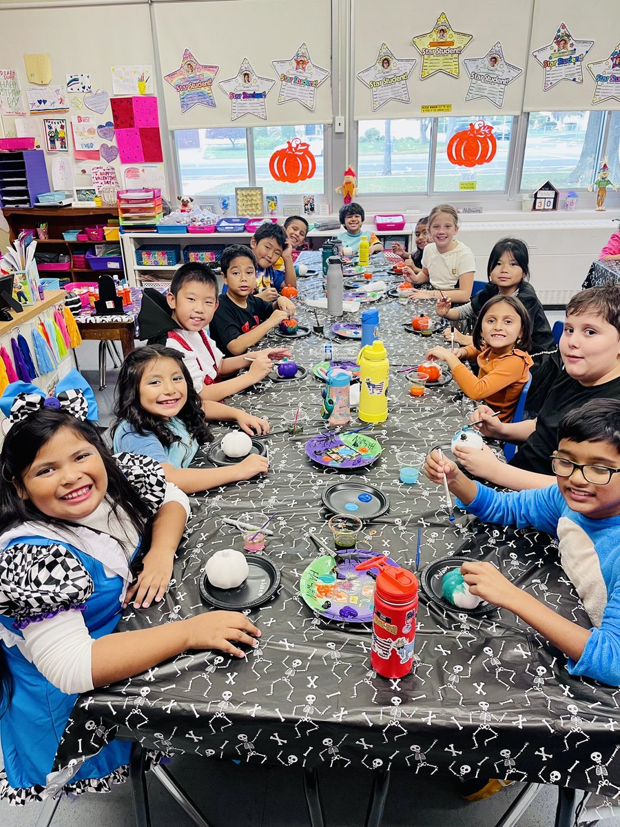 Miss Duffy tweet media