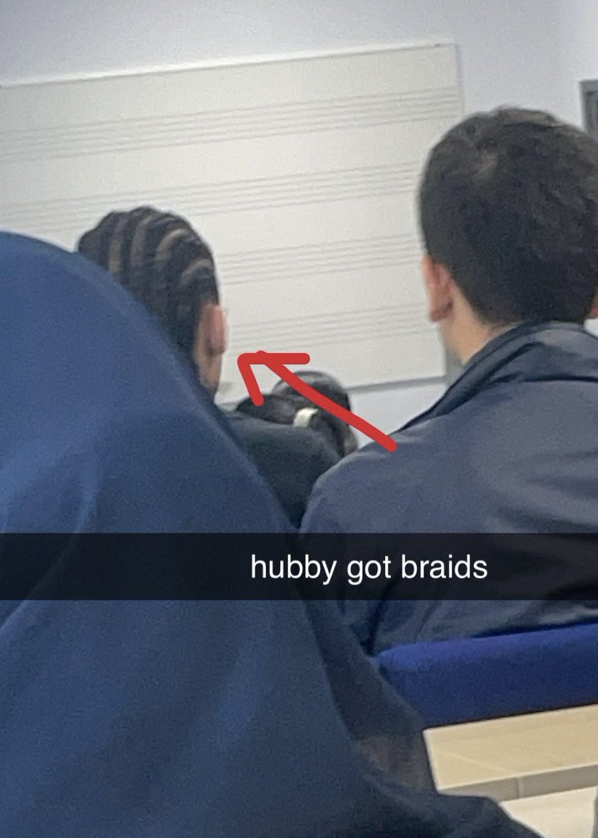 zaraxkarim's tweet image. 𝚘𝚌𝚝𝚘𝚋𝚎𝚛 𝚍𝚞𝚖𝚙 #spoopyszn🎃