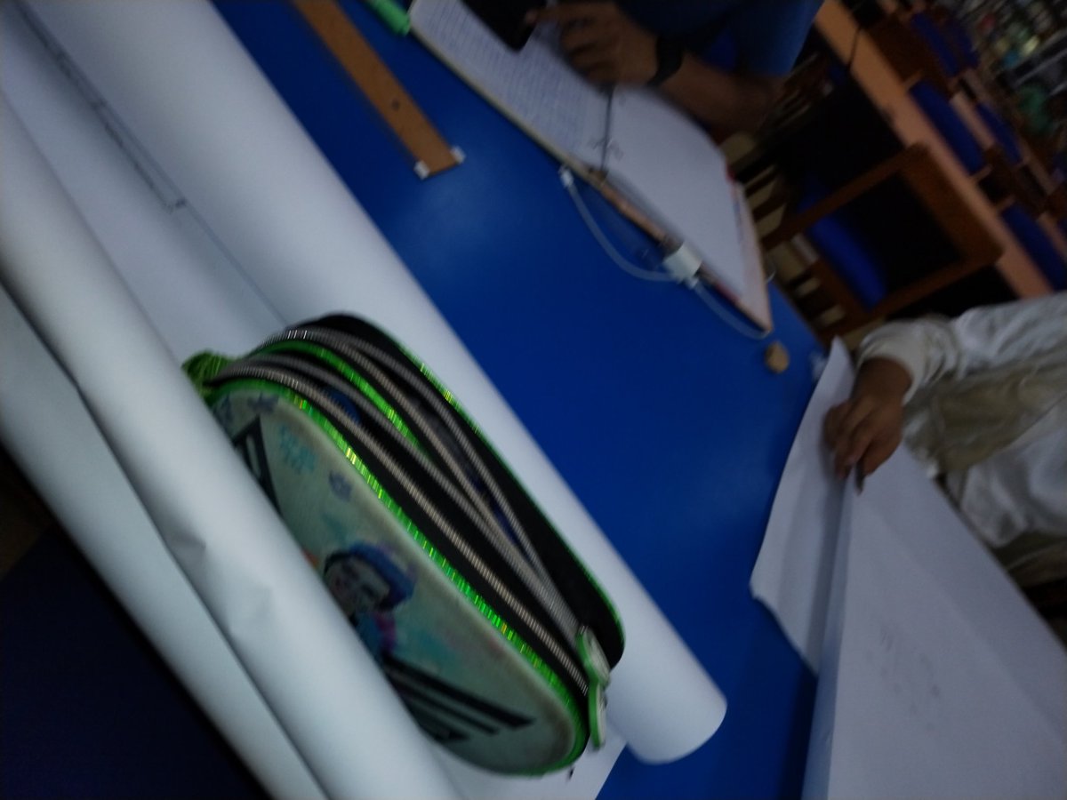 #Educación y #Turismo Llegan los primeros libros para la especialidad de #IngenieríaFerroviaria a la #Biblioteca del <a href="/TecNM_MX/">TecNM</a> Campus <a href="/TecNM_Cancun/">@TecNM_Cancun</a> destaca que la #Calidad de la vía para un #Tren de #AltaVelocidad radica en eliminar  la tolerancia de defectos. <a href="/nellymercedes5/">Nelly Aguiar</a>