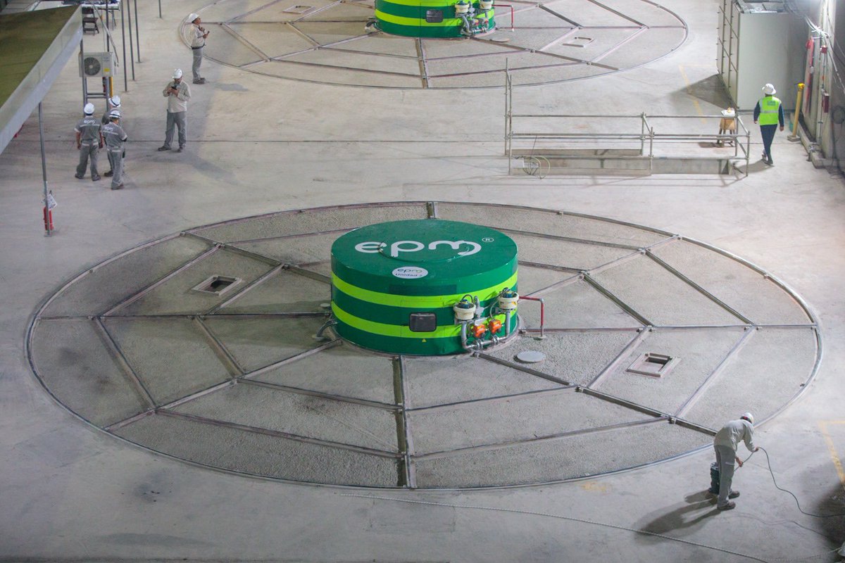 ¡Gran noticia para nuestro país! 🇨🇴👏🏻

 A partir de hoy, las turbinas 3 y 4 de la Central Hidroituango están generando energía de manera comercial. 💡 Con una capacidad de 300 MW cada una, estas dos turbinas se unen al Sistema Interconectado Nacional, impulsando la oferta de