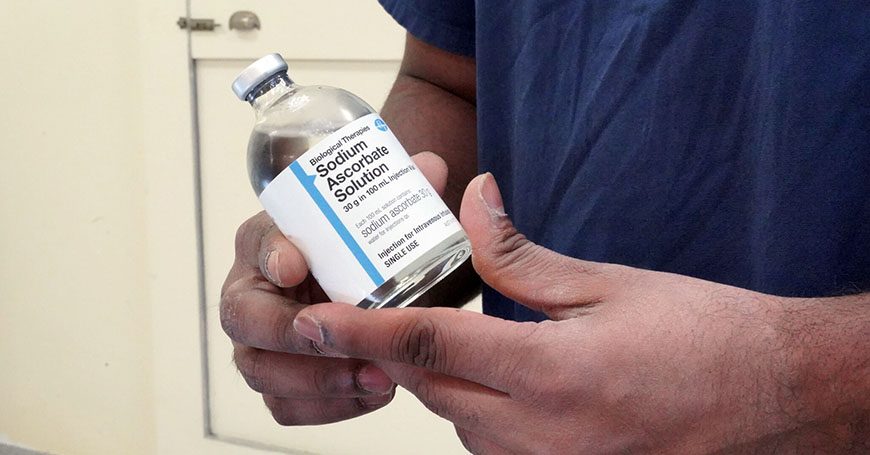 CKN (@ckn_queensland) on Twitter photo Scientists at <a href="/TheFlorey/">The Florey</a> have proven that a sodium ascorbate solution they pioneered alleviates deadly #sepsis, with the next phase of clinical trials to start rolling out across Australia next month. Read more on CKN: ckn.org.au/content/medica⦠Scientists at <a href="/TheFlorey/">The Florey</a> have proven that a sodium ascorbate solution they pioneered alleviates deadly #sepsis, with the next phase of clinical trials to start rolling out across Australia next month. Read more on CKN: ckn.org.au/content/medicaā¦