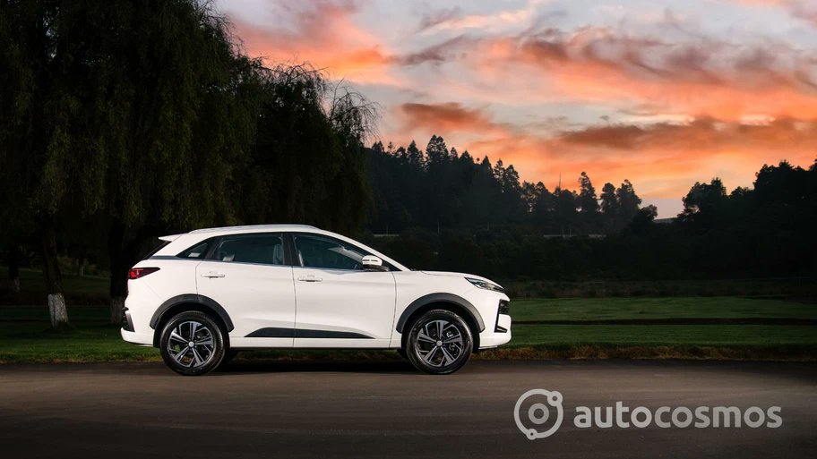 Autocosmos's tweet photo. El acuerdo entre @JACMotorsMX y @Uber_MEX 🚗 busca reforzar el compromiso de la plataforma #UberMX para buscar su descarbonización total para el 2040👊 conoce los detalles 👉https://t.co/tqQZwPjH4t https://t.co/MfAJmCgqhX