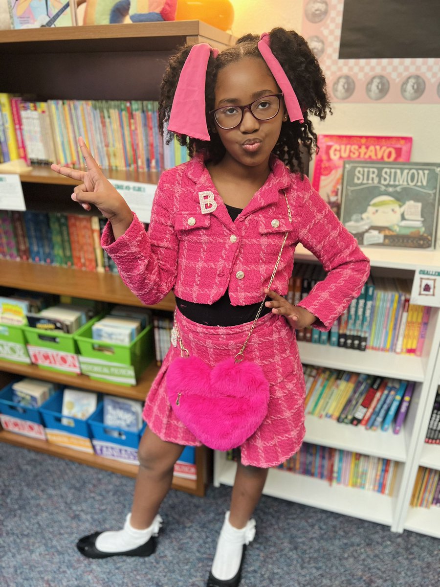 Happy Book Character Day!! 👻🧡#WeAreMcKinney <a href="/McNeilElem/">McNeil Elementary</a>
