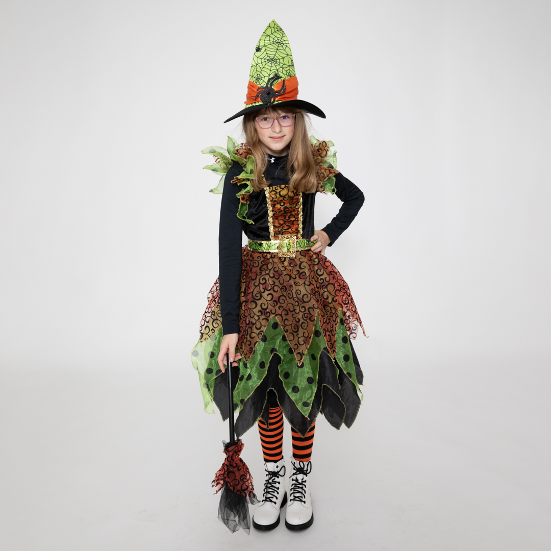 starloft's tweet photo. Happy Halloween! 👻 https://t.co/yt5dXvbgjr