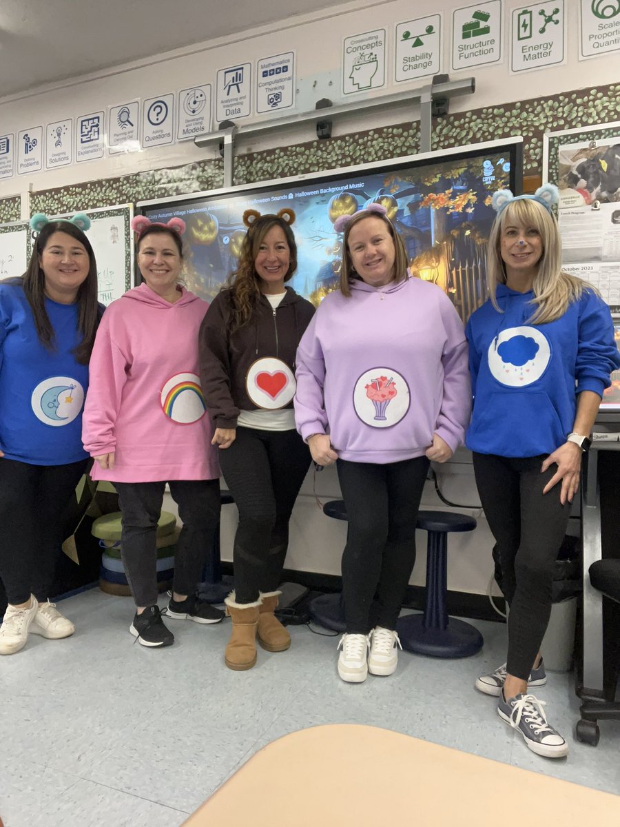 Happy Halloween!
A big thank you to the moms that came in today to throw an awesome Halloween party!  Do you know what’s in Frankie’s nose? 🎃👻