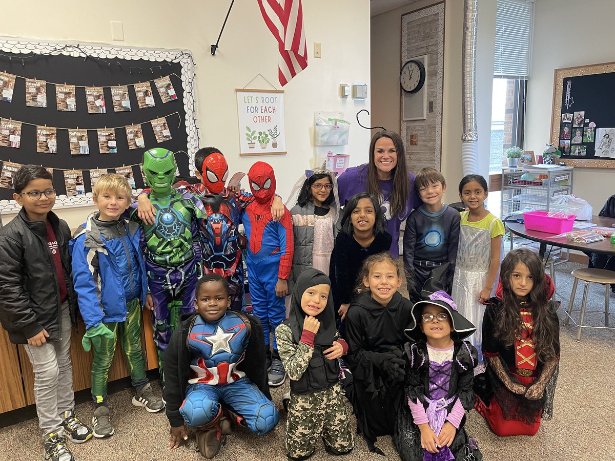 Miss Root's Class tweet media