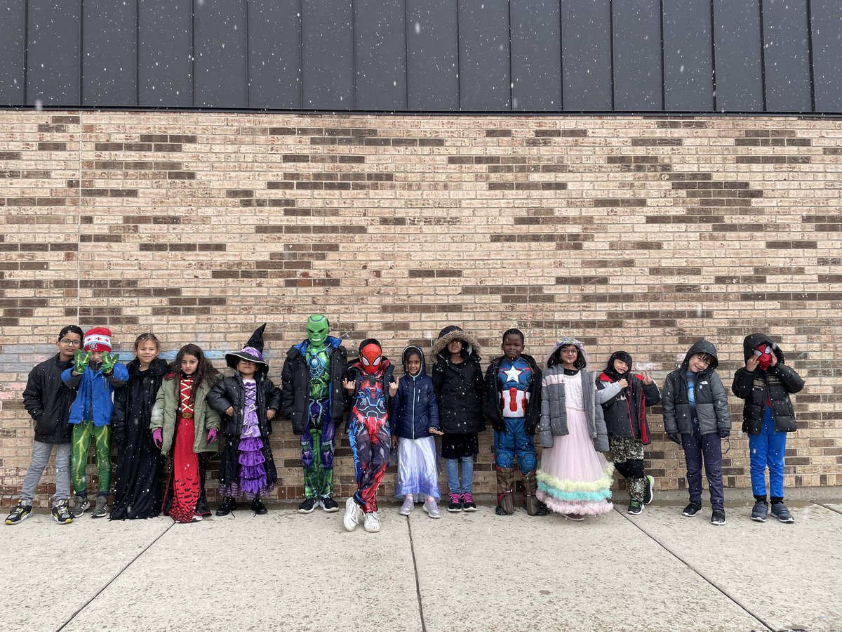 Miss Root's Class tweet media