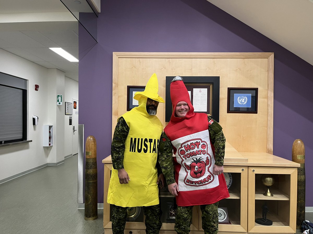 BillSinger041's tweet image. Happy Halloween from the Comd Team of #PSTC.