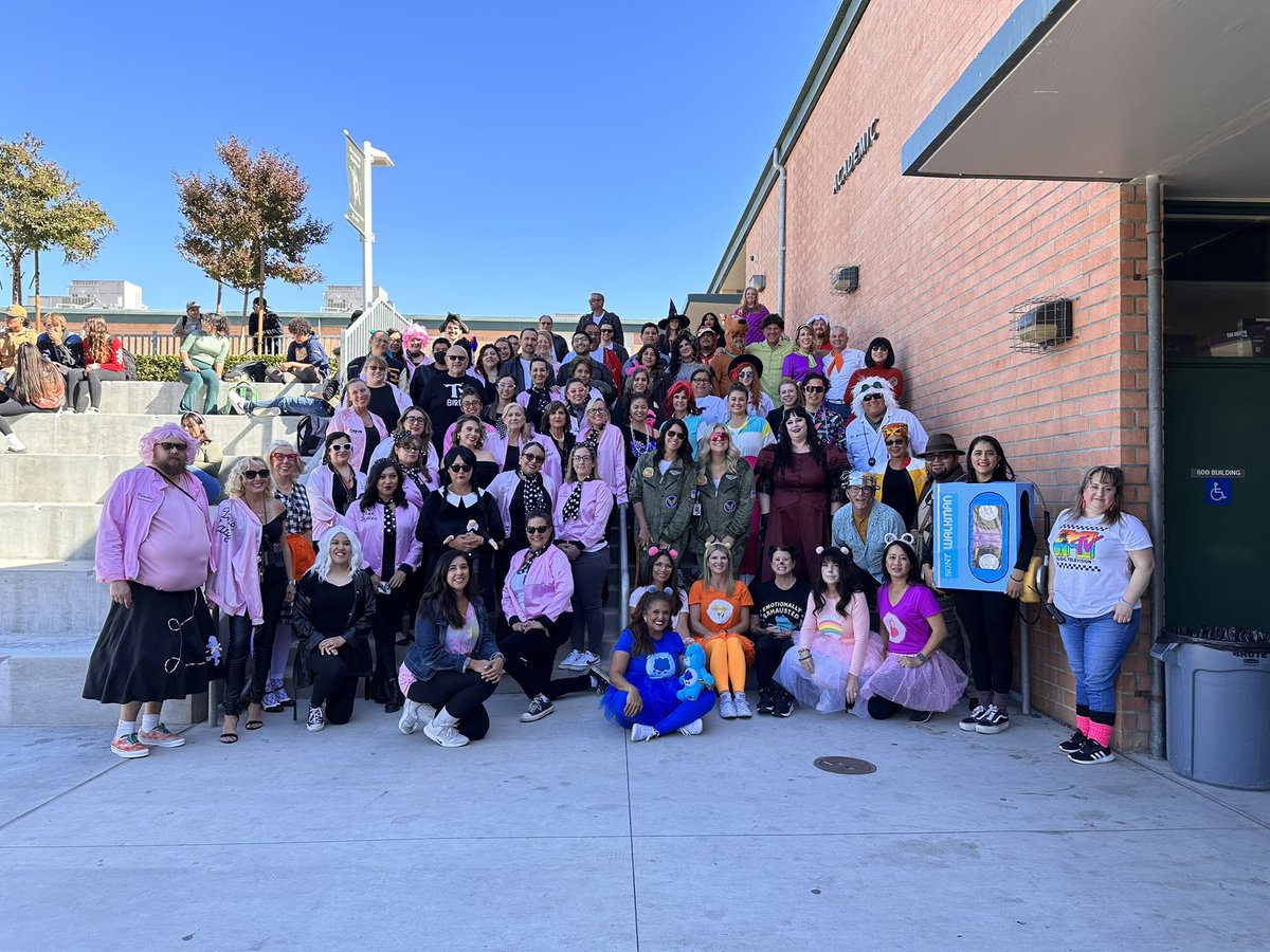 HansenDarel's tweet photo. Another great Halloween with the Poly Staff.
#riversidepolyhs https://t.co/oeGfvCEuvc