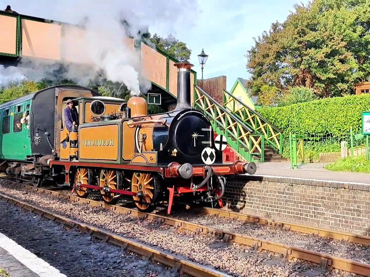 Sudrian engines/relatives of sudrian engines I've met so far 🚂😍