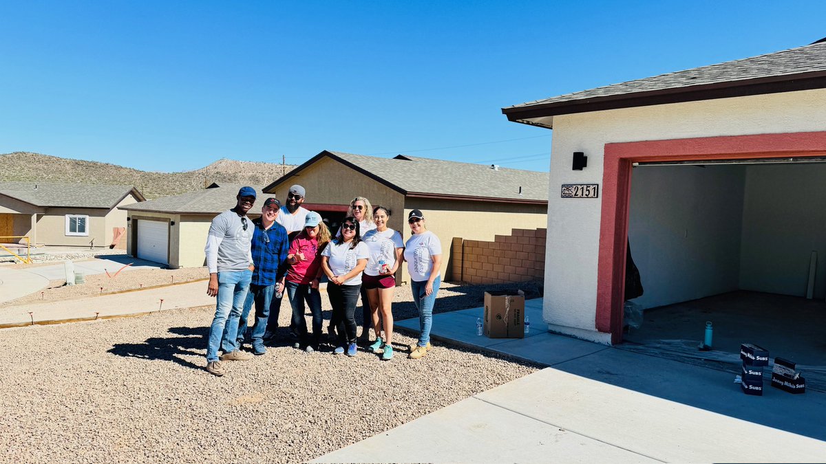 LaceyPerryAZ's tweet photo. Tucson #bofaVolunteers helped moved 40 tons of gravel to celebrate the annual #GlobalBuild day in support of our tremendous partners @HabitatTucson providing pathways to housing for individuals and families in our community. https://t.co/hSwt9WcvDi