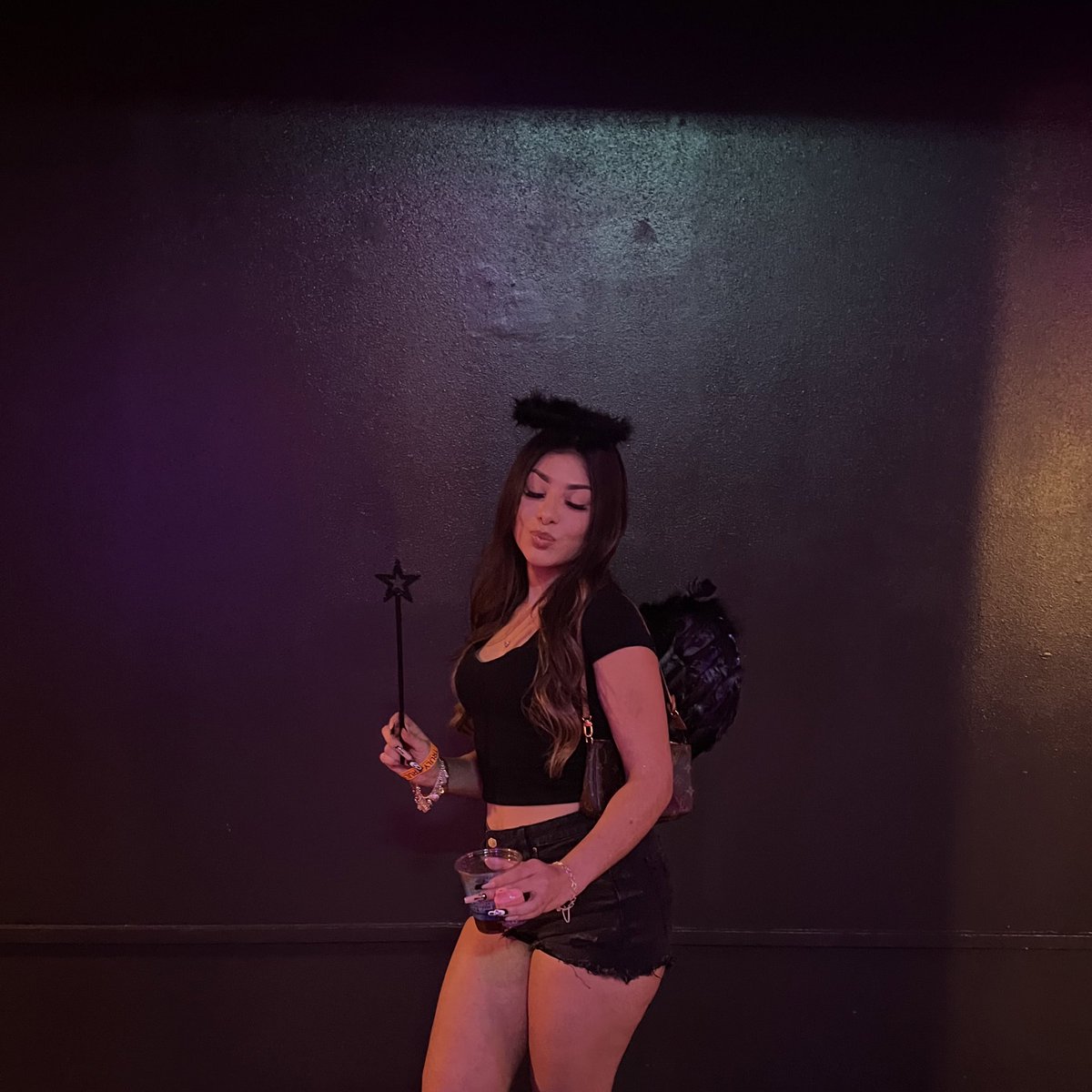 kellyxgarciaa's tweet image. happy halloween 🎃🧡