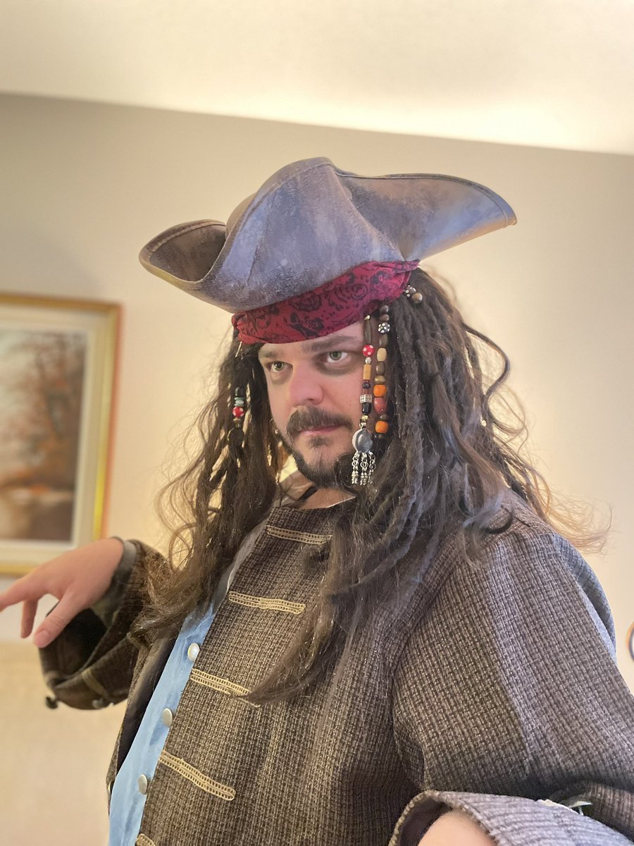 Nexaura7's tweet photo. @HyperZoneio Happy helloween to you all π»
#hyperzonehalloween
@AtelierThotra @Aminaart9 @saras737 https://t.co/24iKBQignQ