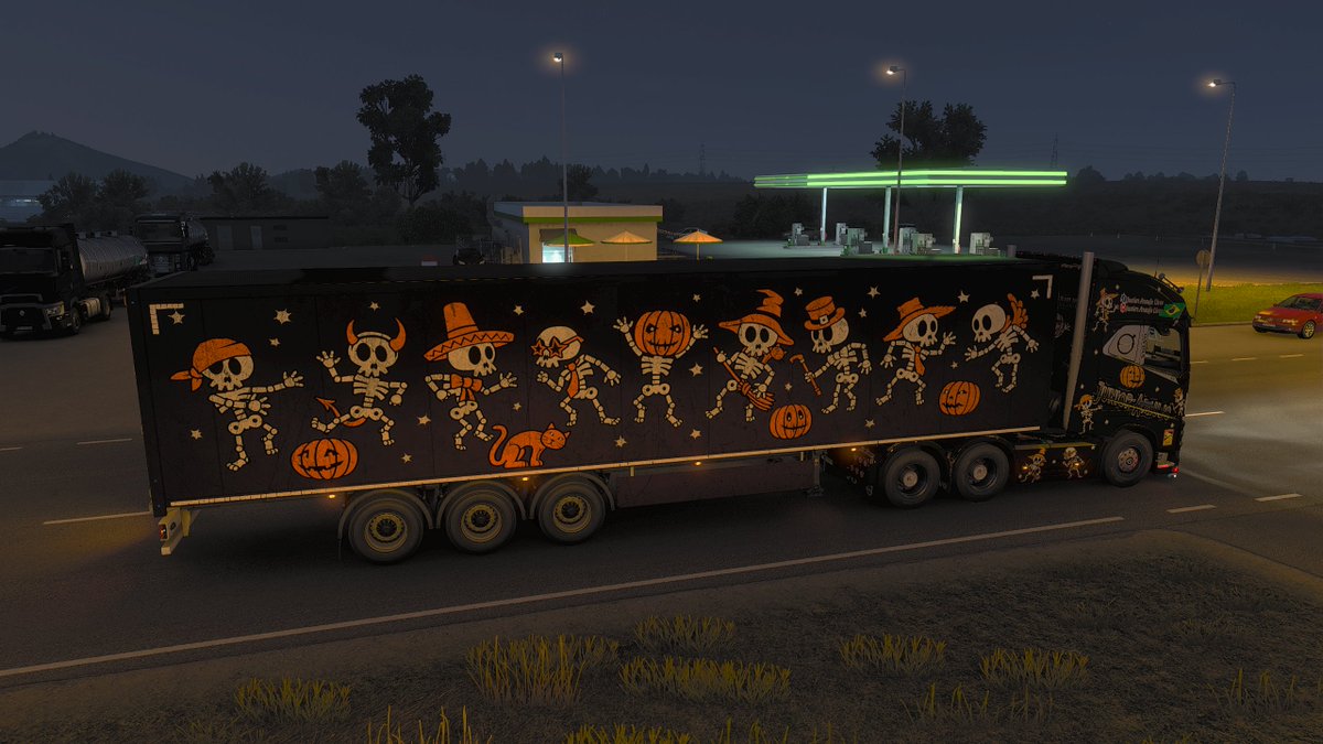 Juni0rArauj0's tweet photo. 🚛💨💀🎃
@SCSsoftware 
#BestCommunityEver 
#HappyHauloween 
#EuroTruckSimulator2
#ETS2 https://t.co/DxhQZiU1L1