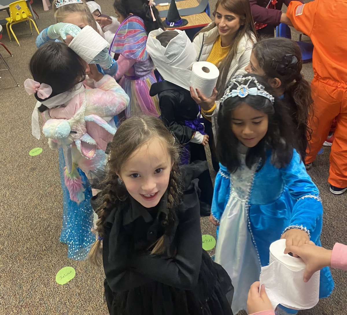 “Let it snow!” ❄️🧊🥶🎃 what a fun Fall Festival today!