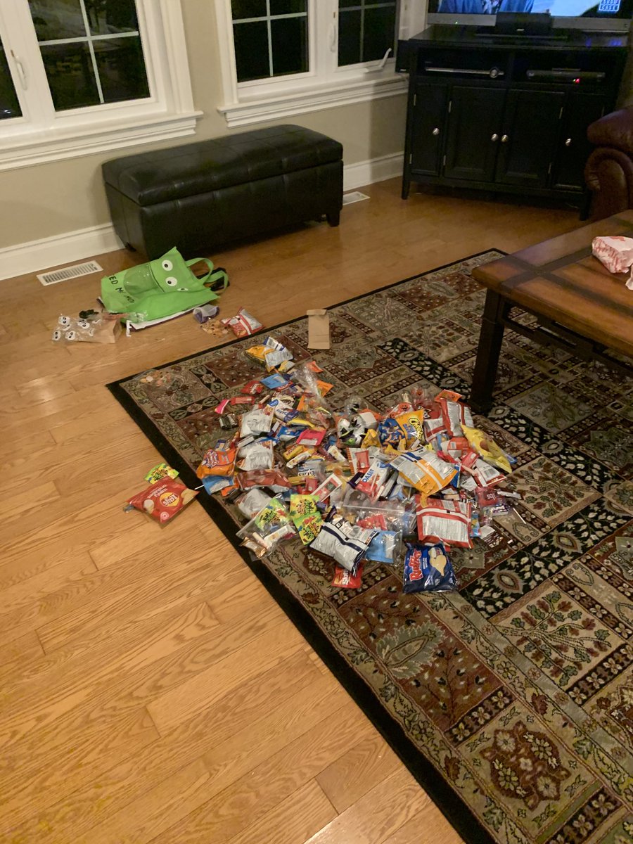 Harry(Nicer hair than a Breck Girl)Bennett tweet media