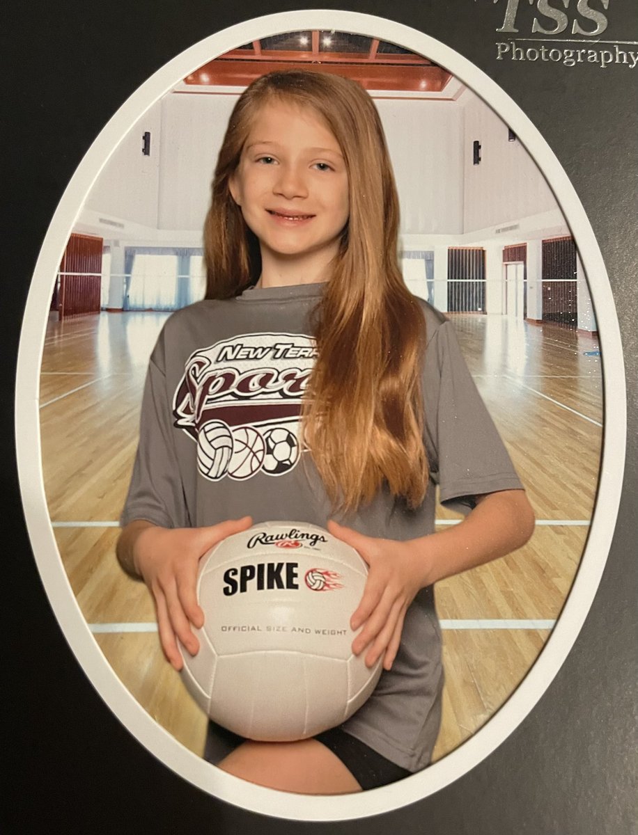 navek71's tweet photo. Absolutely gutted that the PG missed her playoff game tonight…such is life! We have been volleyball focused for many years, and what a fun ride it has been!! #newterritorysports #sartartiamiddleschool #catalystvolleyball #travishighschool https://t.co/W7eMs3knTG