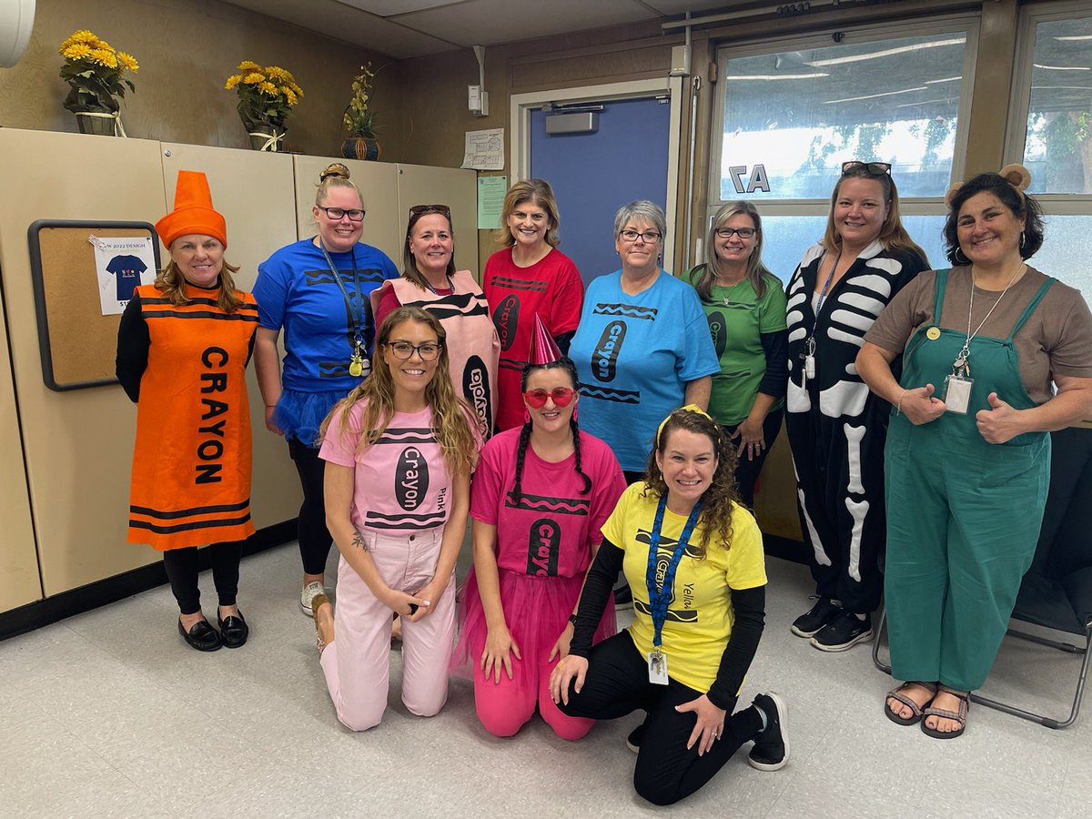 mrsutler's tweet photo. Sun Terrace staff know how to have fun! Happy Halloween!! @SunTerraceSTEM https://t.co/l2zkEQ5Jp4